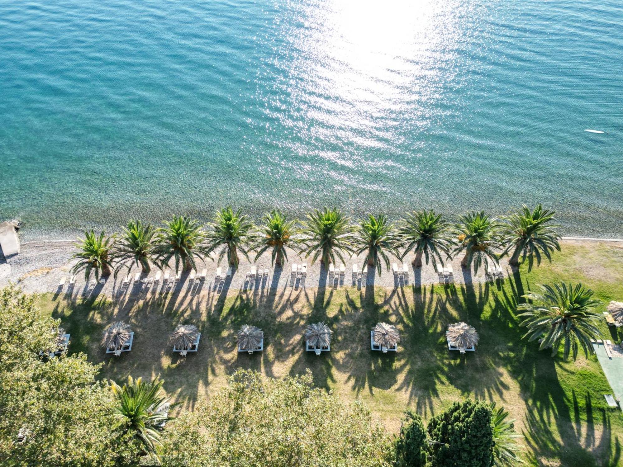 Long Beach Hotel & Resort Лонгос Екстериор снимка