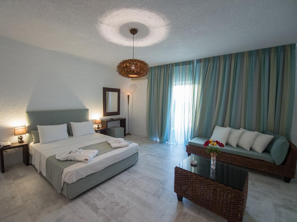 Long Beach Hotel & Resort Лонгос Екстериор снимка